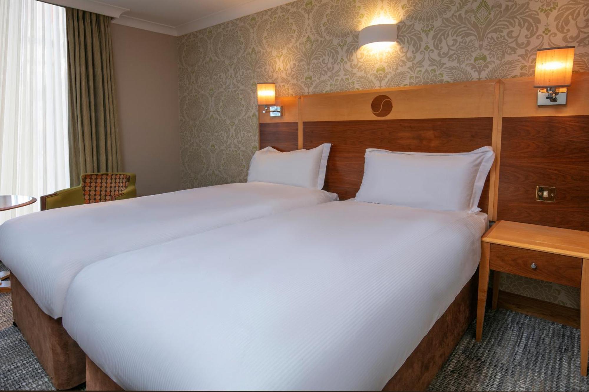 Hampshire Court Hotel & Spa Basingstoke Szoba fotó